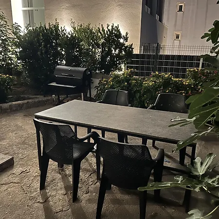 With Parking Space - 25404 Apartment Zadar