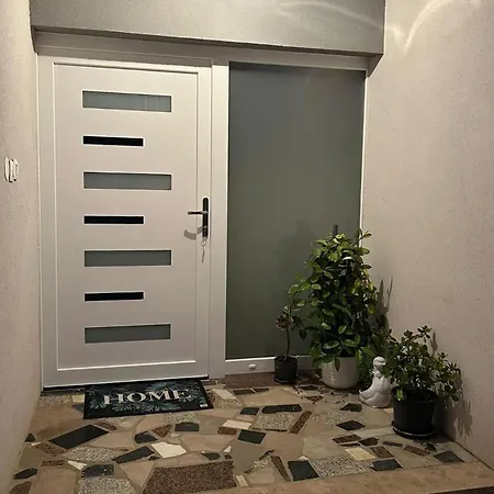 With Parking Space - 25404 Apartment *