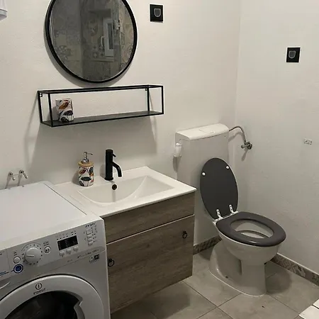 Apartment With Parking Space - 25404