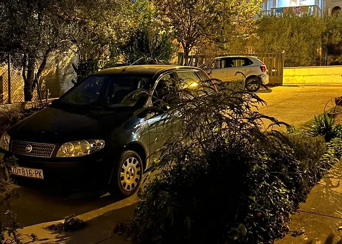 With Parking Space - 25404 Apartment Zadar